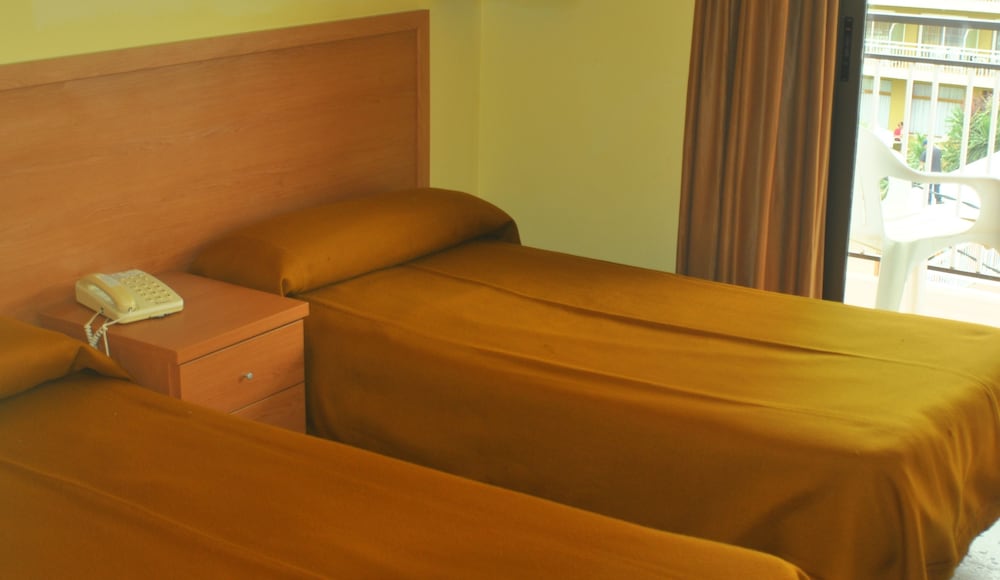 Basic Double Room