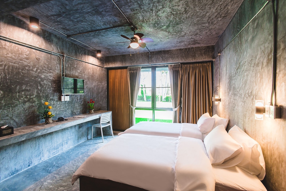 Twin Room, Garden View