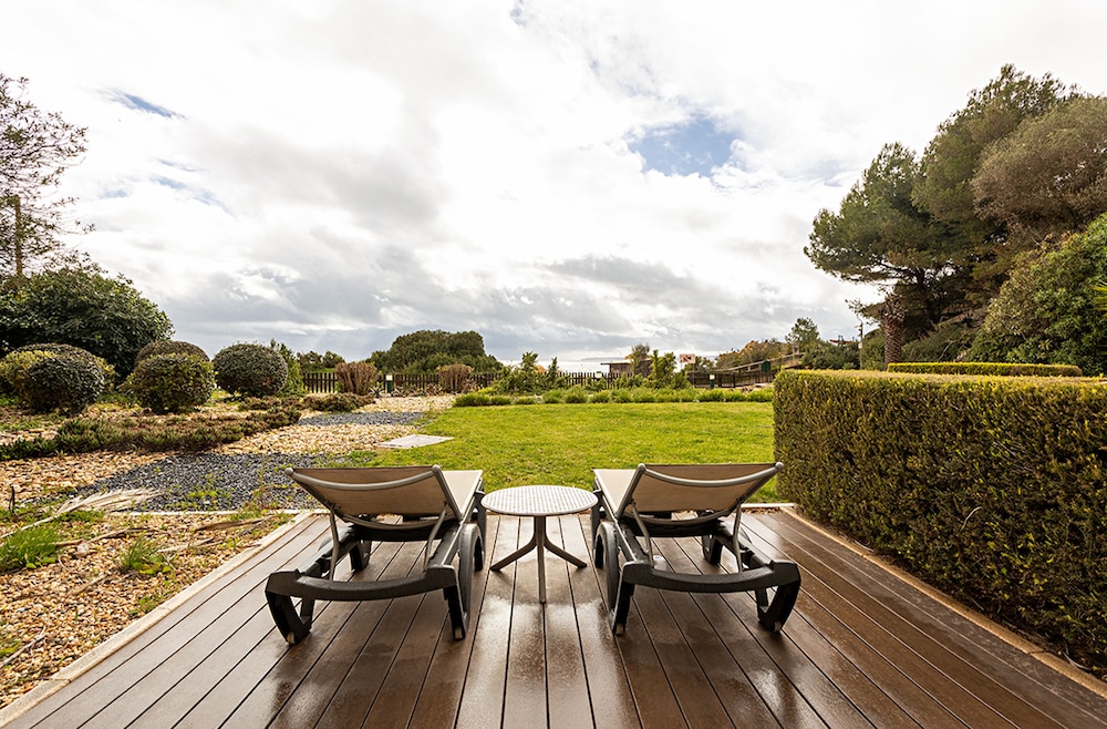 Suite, 2 Bedrooms, Sea View (Cliff)