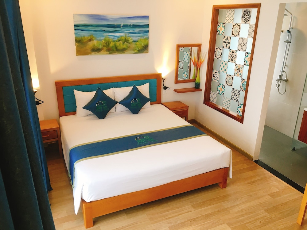 Deluxe Double Room, Pool View