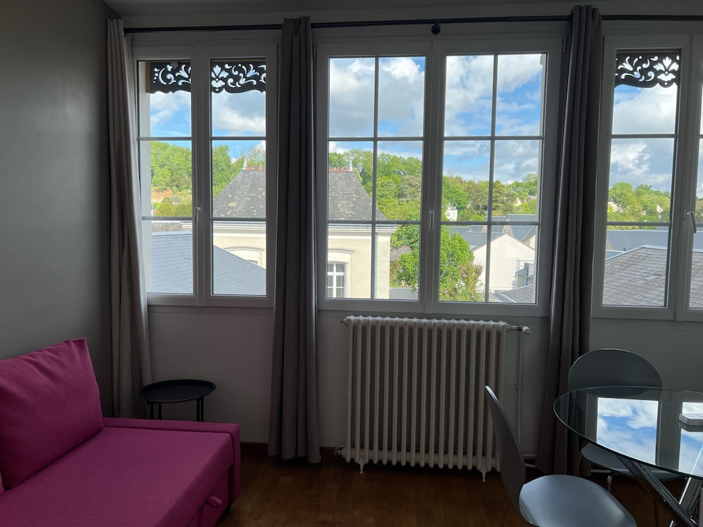 Deluxe Apartment photo 2
