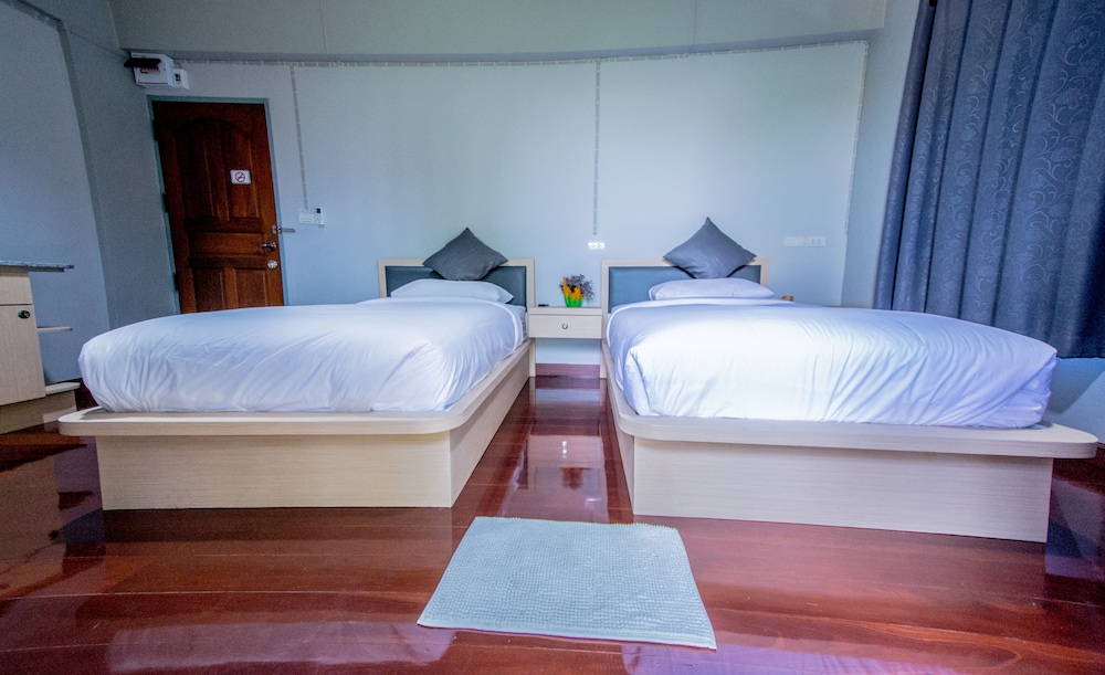 Standard Room, 2 Twin Beds, Non Smoking photo 3