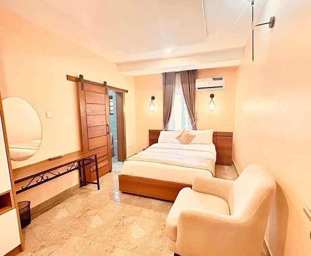 Classic Single Room, Courtyard View