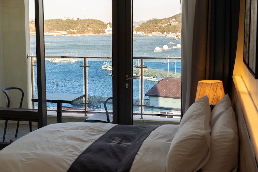 Deluxe Double Room - Photo 3