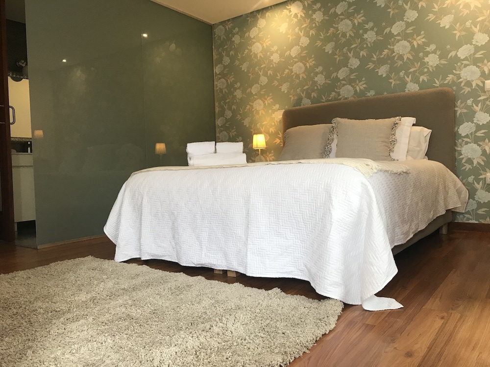Double or Twin Room, Pool View photo 3