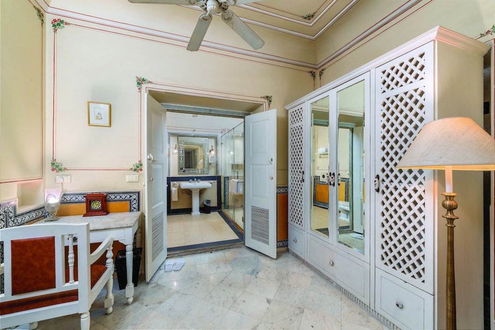Palace Suite photo 3