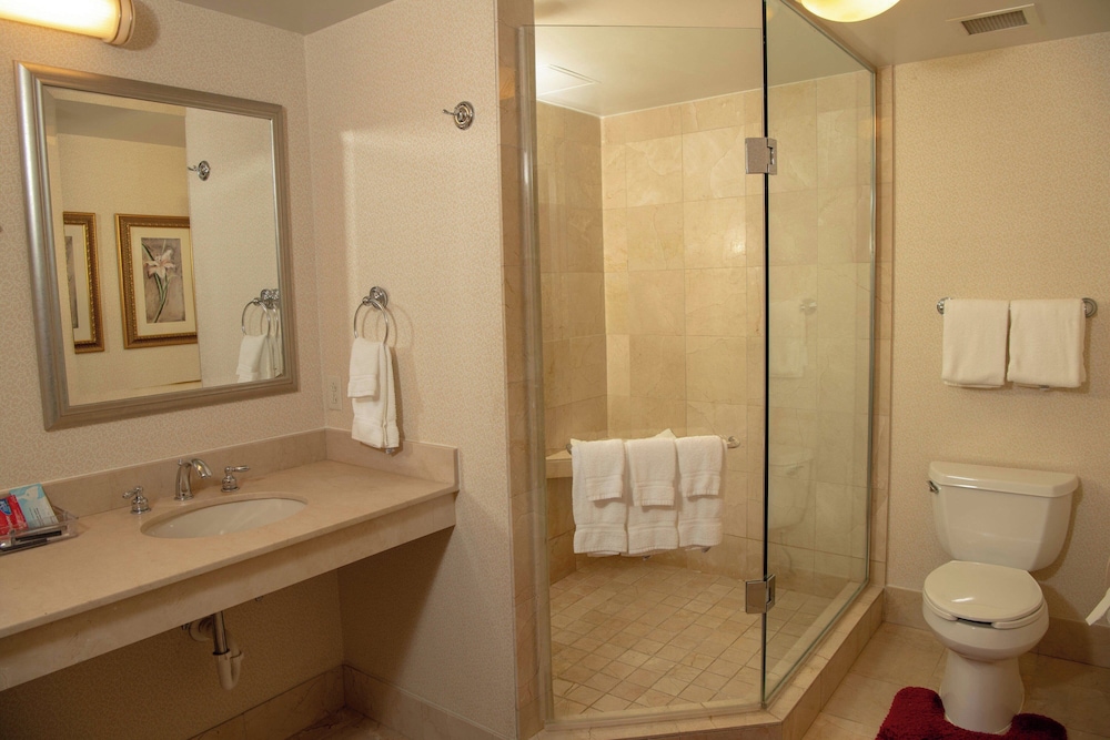 Courtyard by Marriott Erie, Bild 3