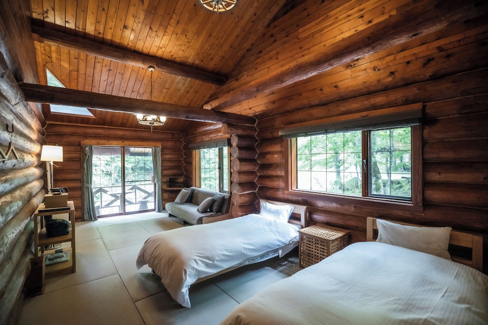 Basic Twin Room - Photo 1
