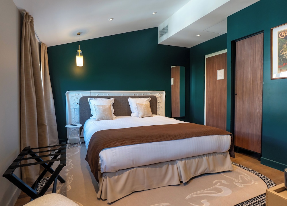 Traditional Room