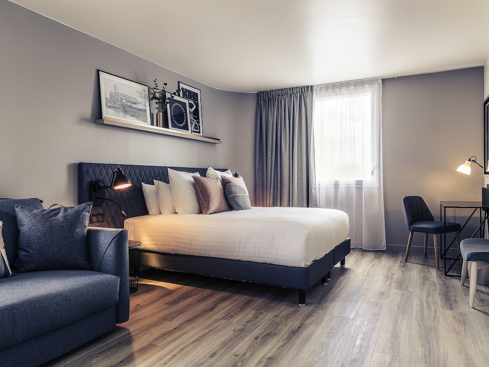Family Room, 1 Double Bed and 1 Single Sofa Bed