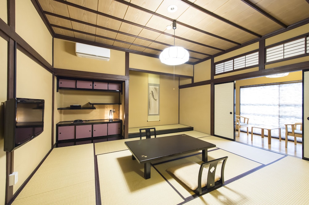 Modern Japanese Style with No Private Bath, Non Smoking (Max 3 Person)(No meal service) photo 3