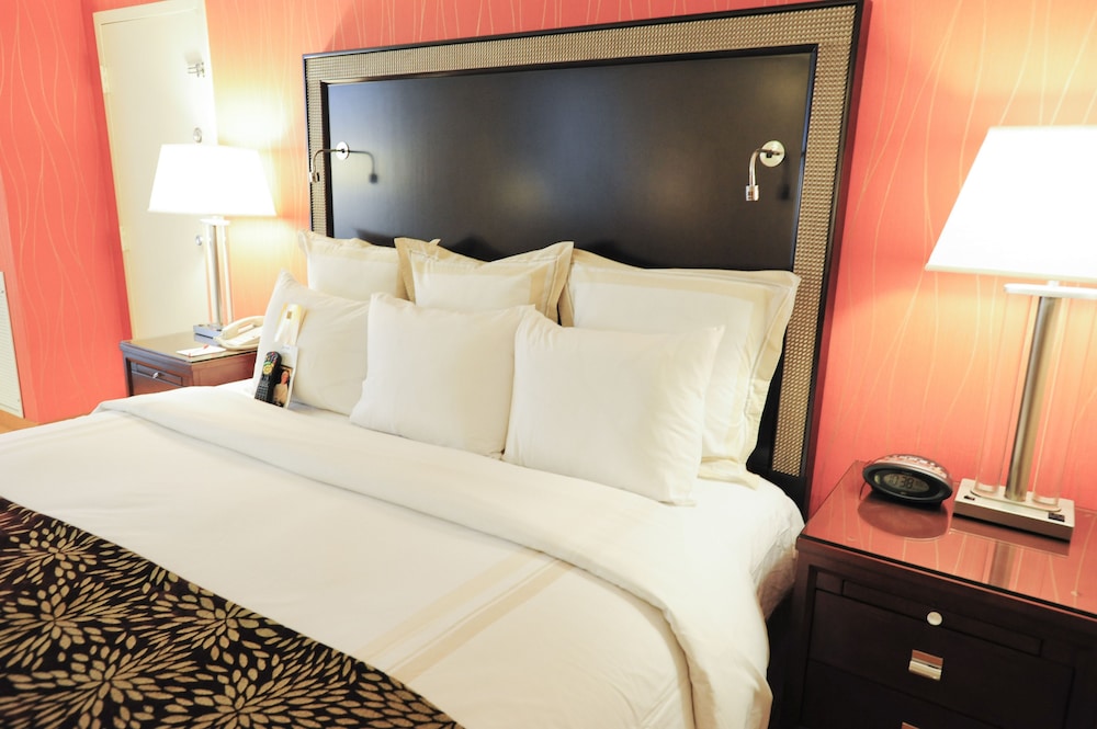 Suite, 1 Bedroom photo 2