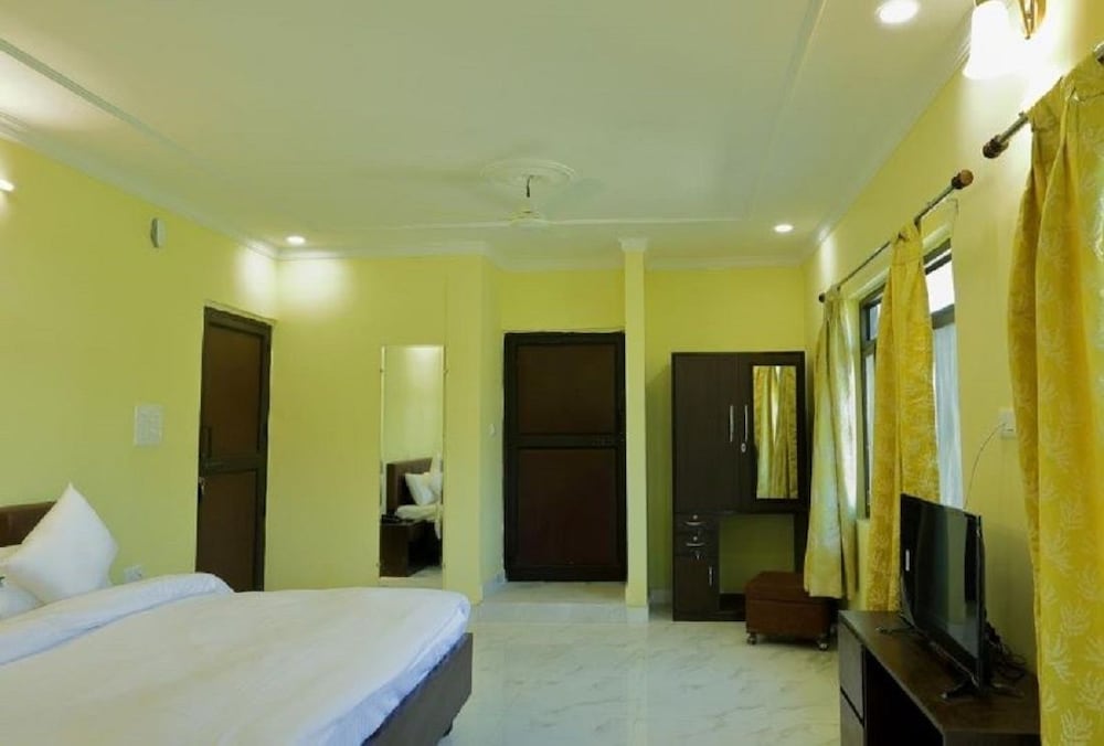 Deluxe Double Room photo 2