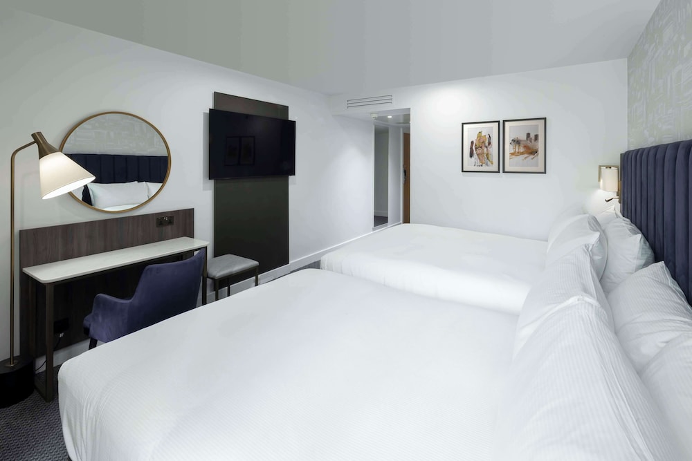 Room, 1 Double Bed - Photo 4