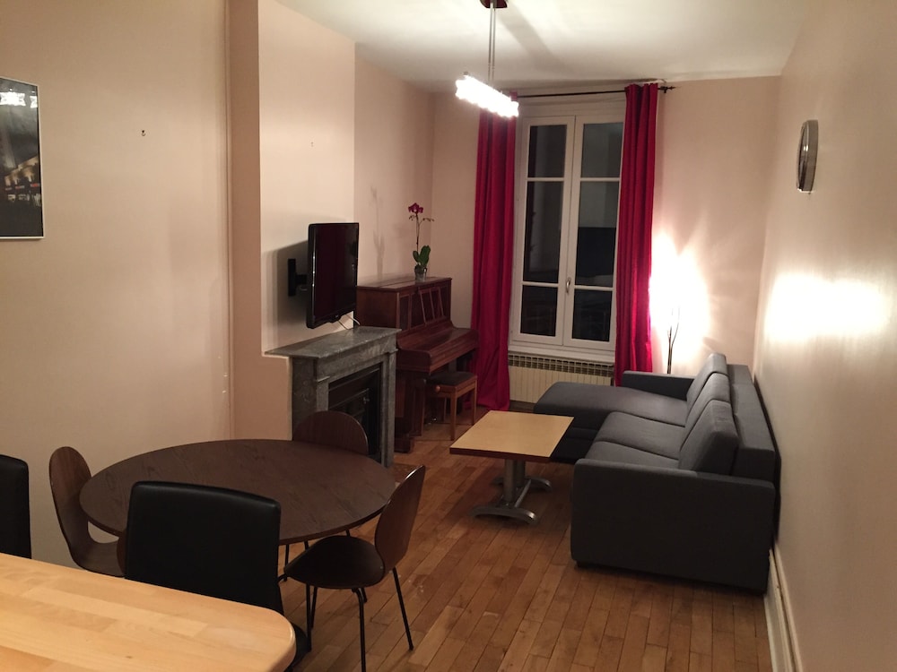 Apartment, Ensuite, Courtyard View (2 CH-62M2) photo 3