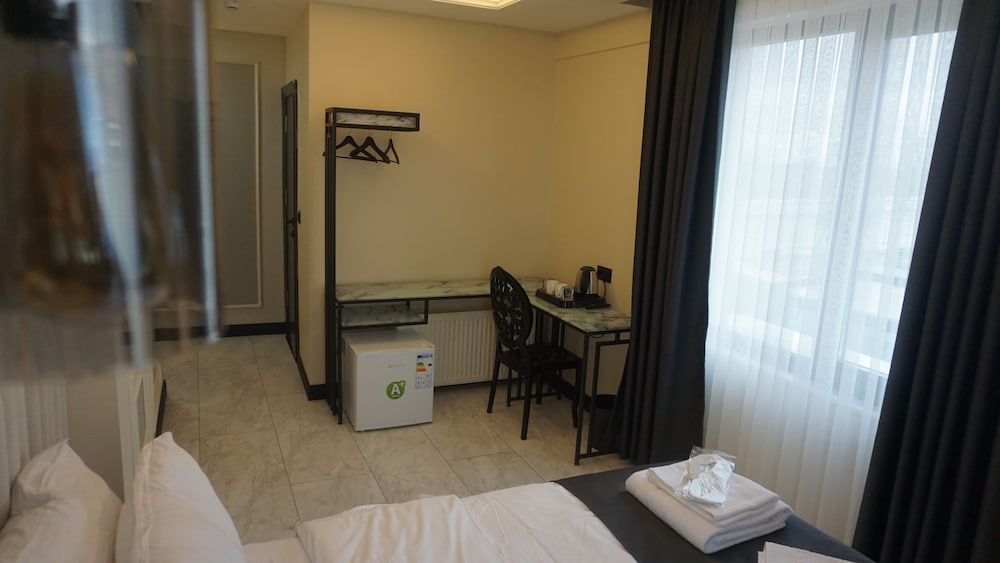 Deluxe Double Room - Photo 5