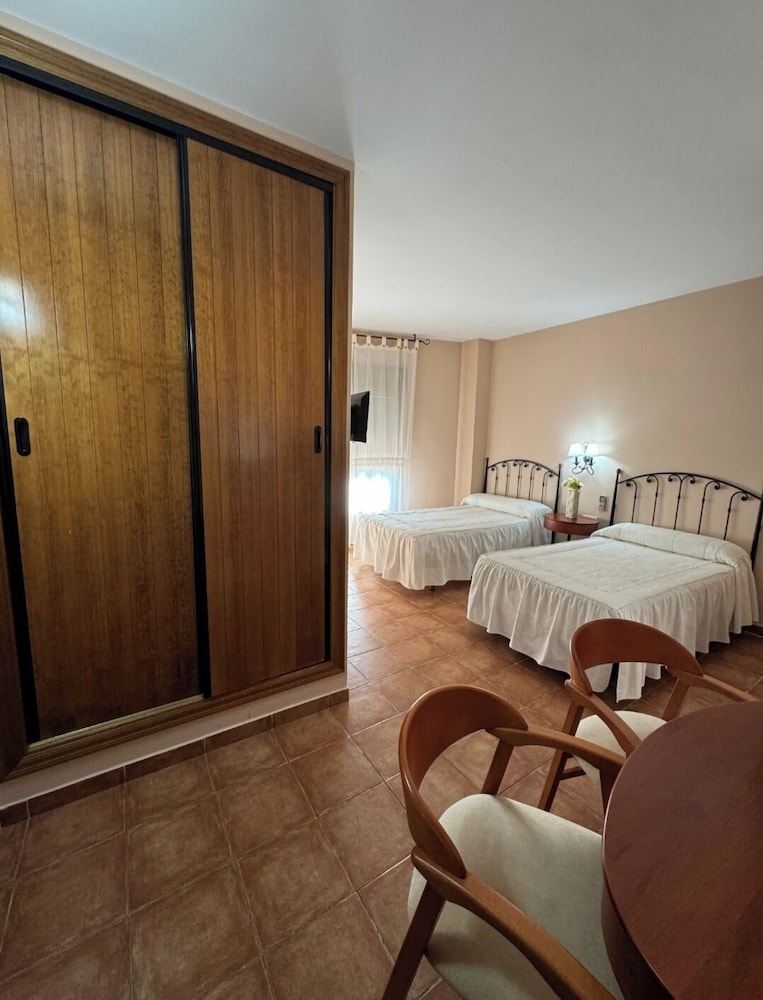 Habitación Comfort, 1 Cama Queen, Vista al Patio