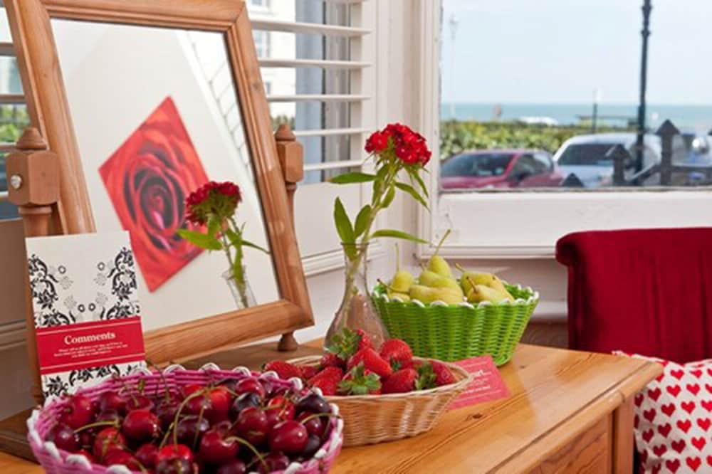 Double Room, Ensuite, Sea View photo 1