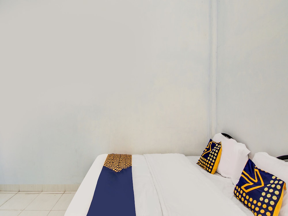 Double Room - Photo 6