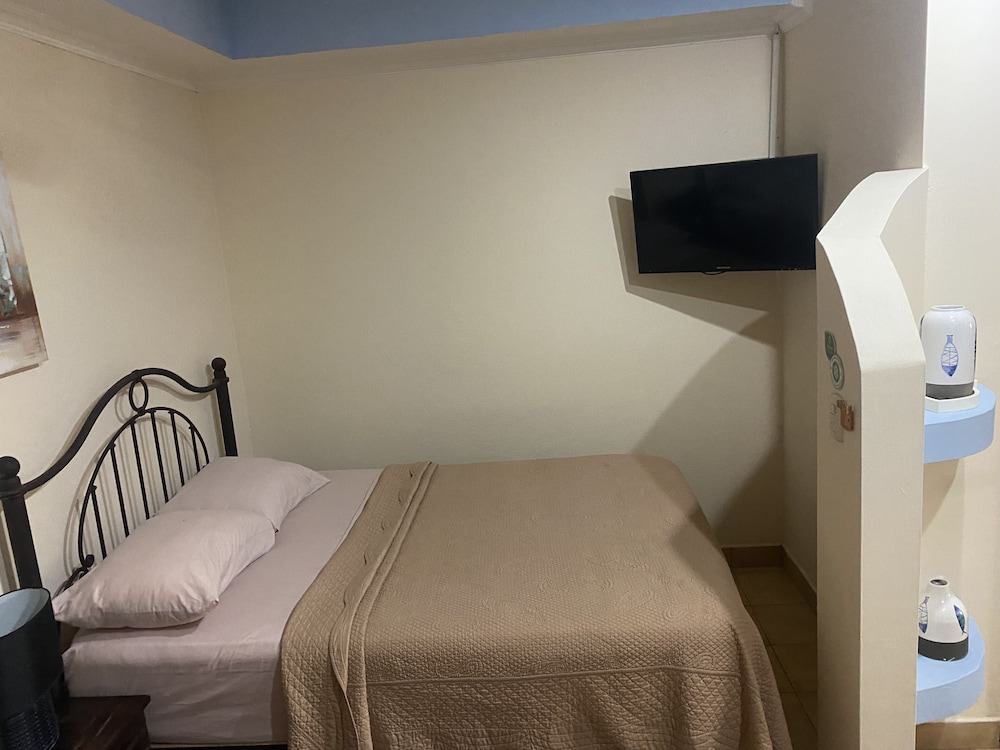 Studio (Apartment) photo 3