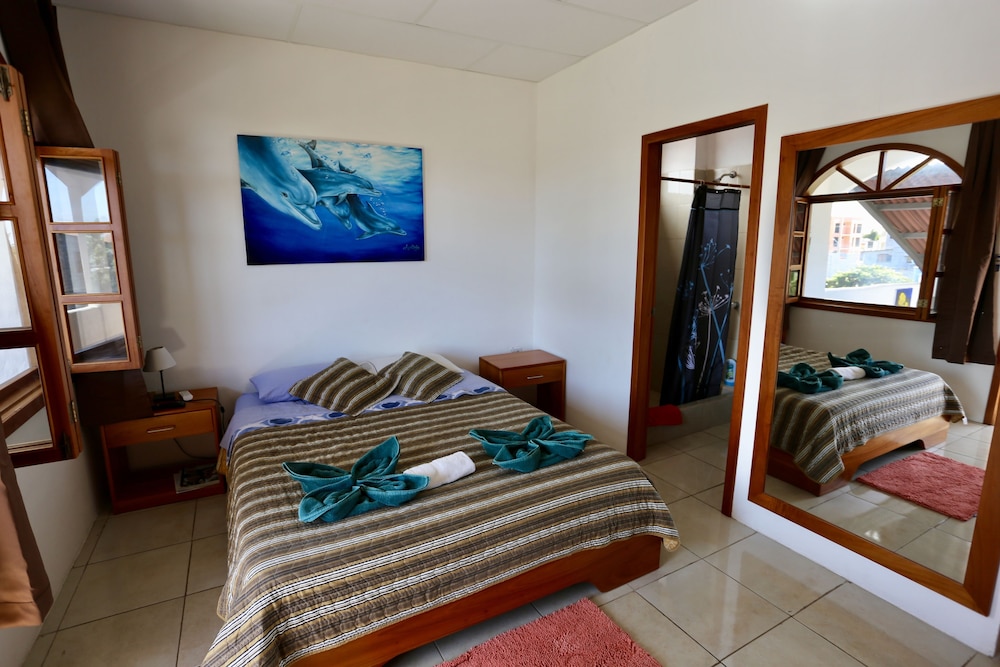 Romantic Suite, 1 Bedroom, Garden Area photo 3