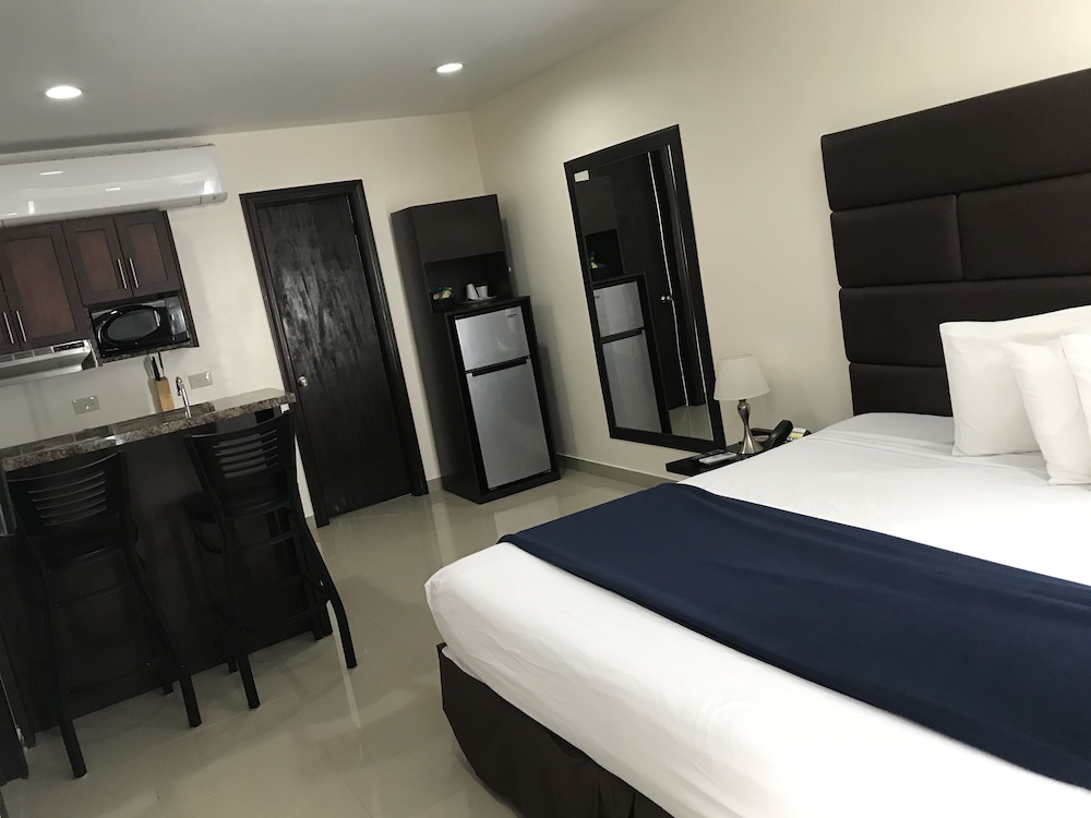 Premium Room, 1 King Bed