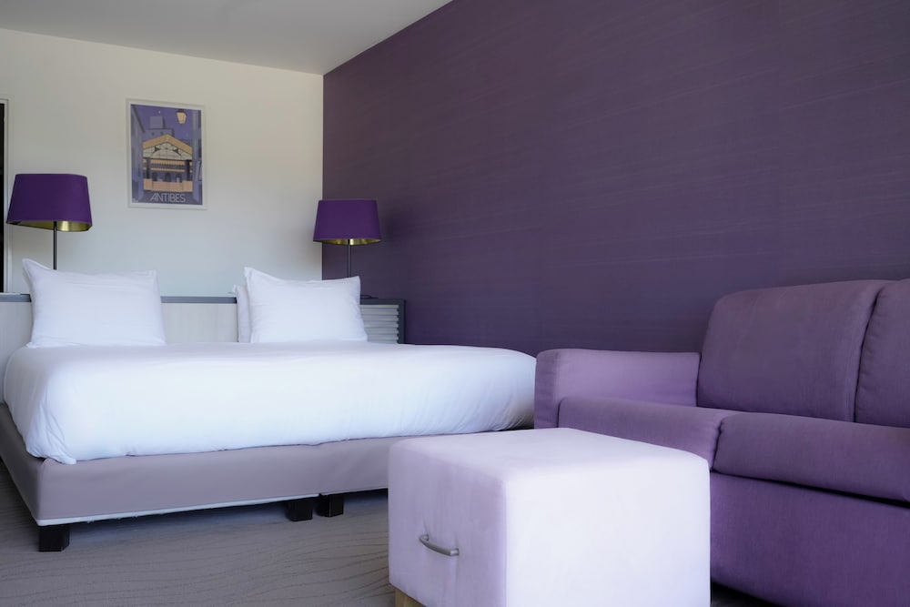 Classic Double Room, City View - Photo 1