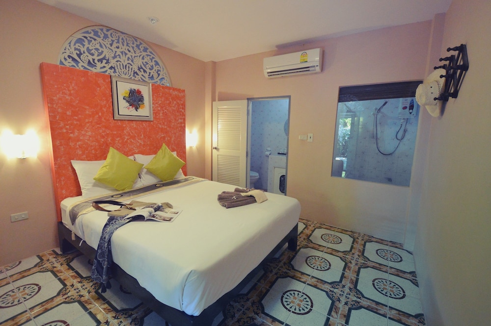 Standard Room photo 2
