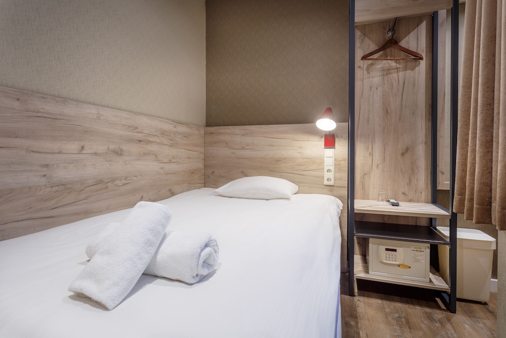 Single Room photo 1