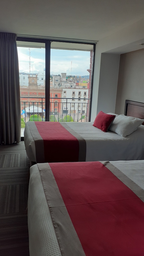 Junior Suite, 2 Double Beds, Non Smoking - Photo 3