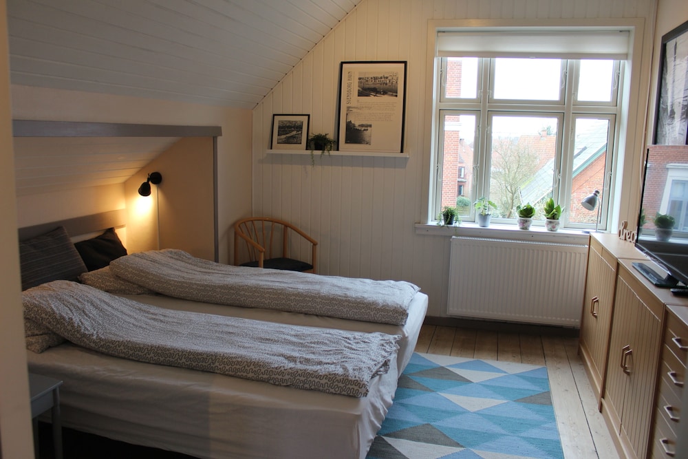 Double or Twin Room (2) photo 1