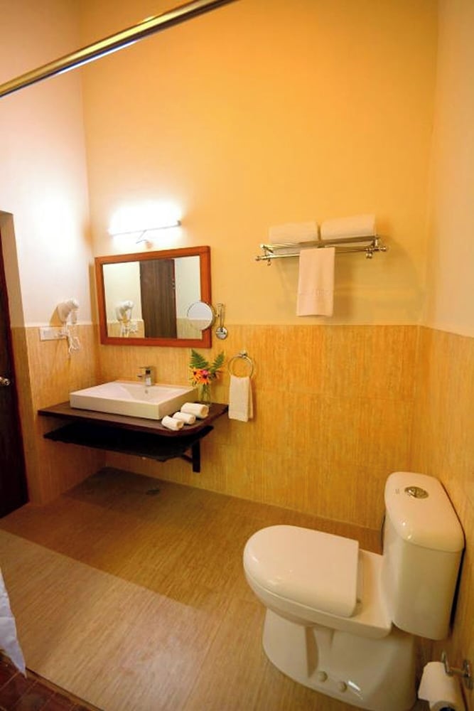 Deluxe Room - Photo 2