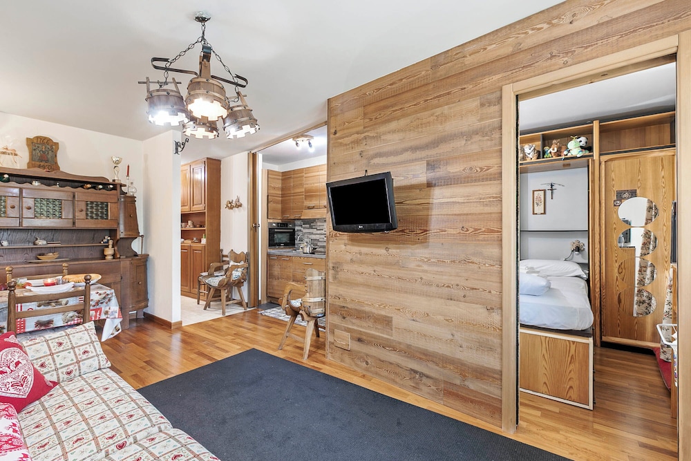 Standard Apartment, Multiple Bedrooms (Appartamento Fiocco di Neve)