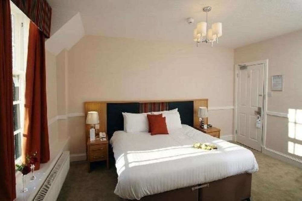 Standard Room, 1 Double Bed, Non Smoking - Photo 1