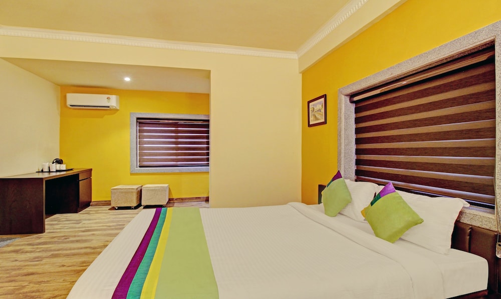 Deluxe Room - Photo 5