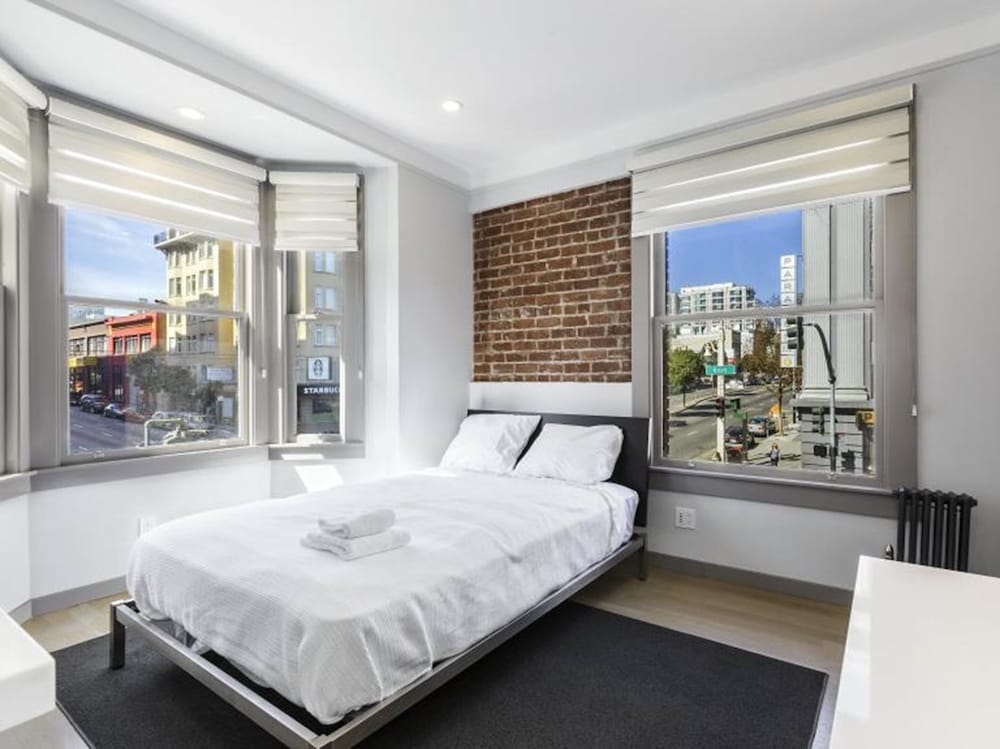 Standard Room, 1 Queen Bed, Kitchenette photo 1