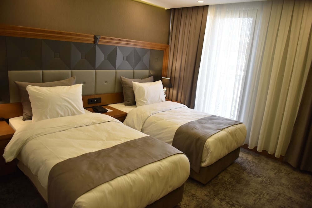 Standard Twin Room photo 3