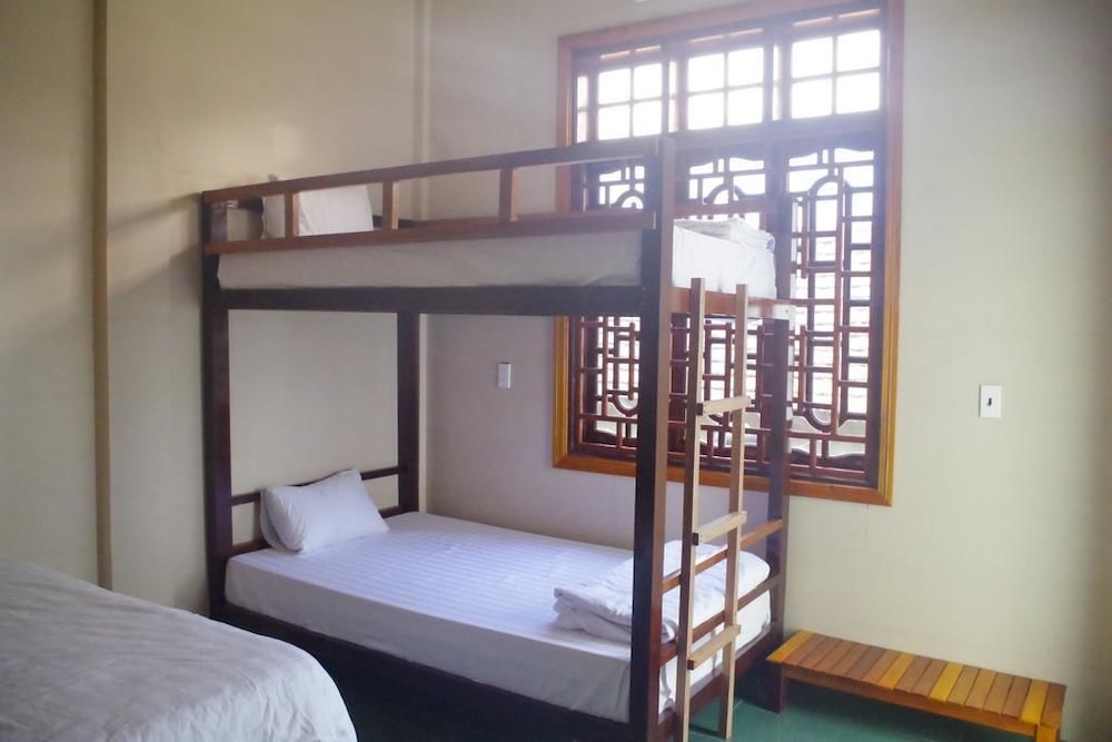 Family Quadruple Room photo 2