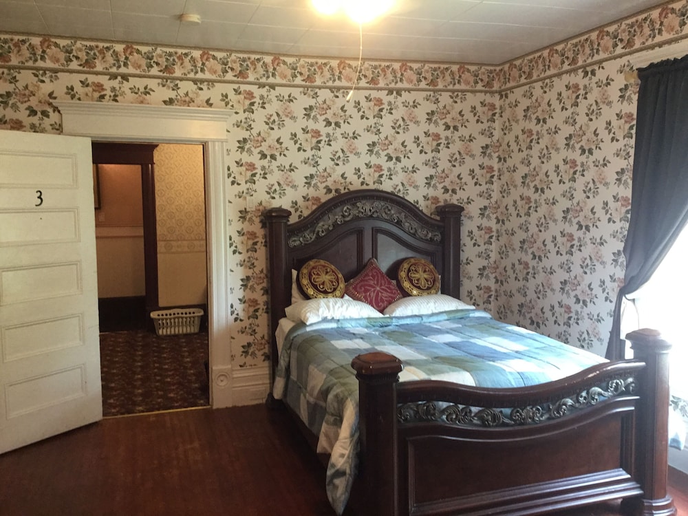 Cherry Room photo 2