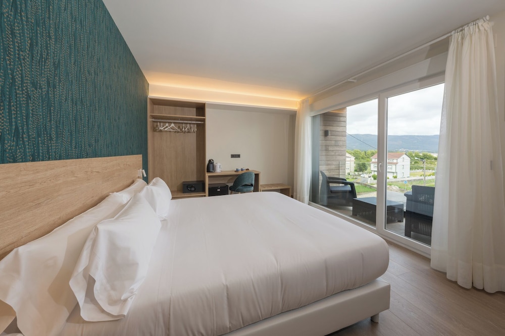 Superior Triple Room - Photo 3