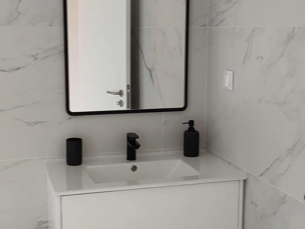 House photo 2