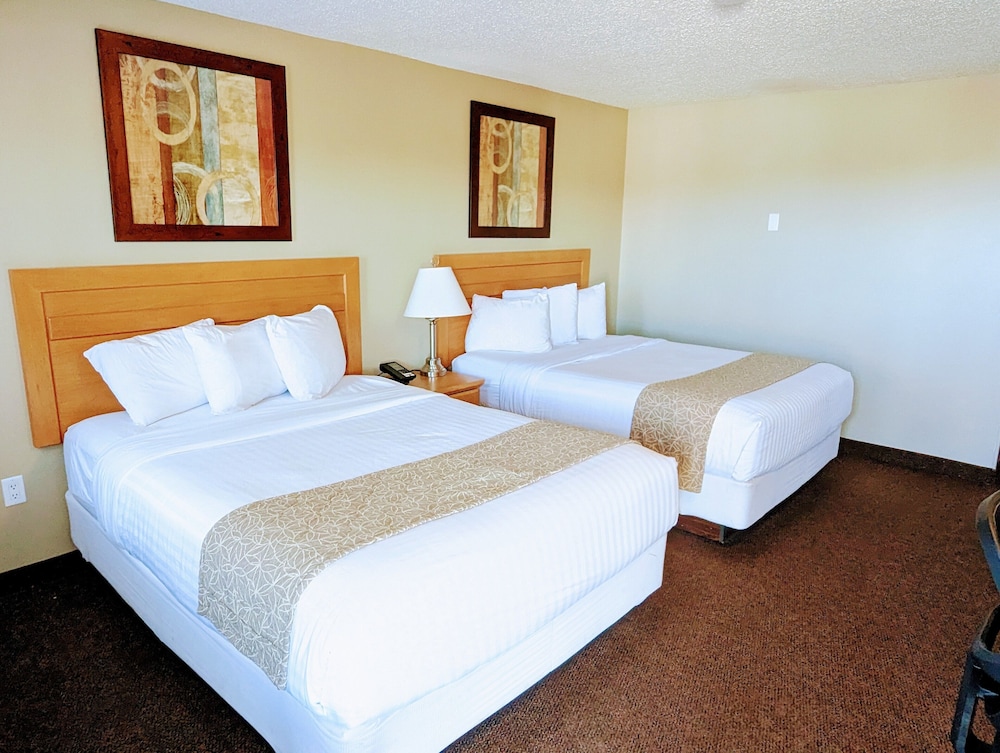 Room, 2 Queen Beds, Non Smoking