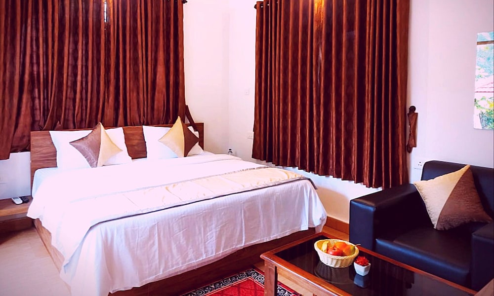 Executive Room - Photo 6