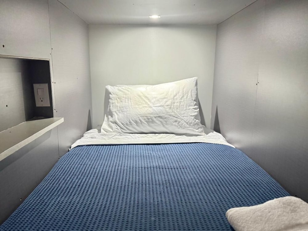 Superior Shared Dormitory, Balcony (2) photo 2