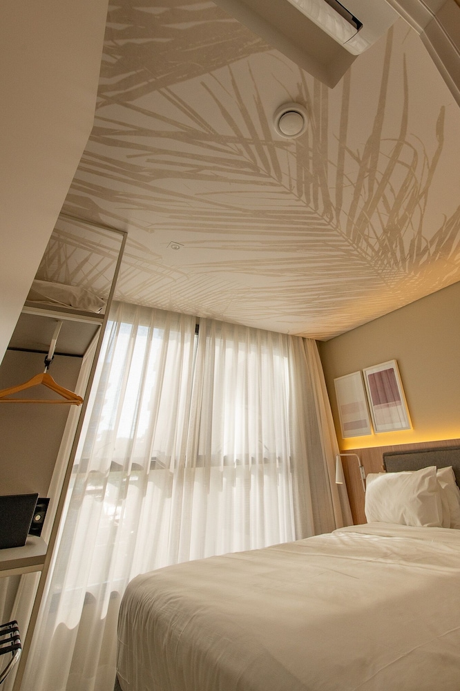 Standard Suite photo 2