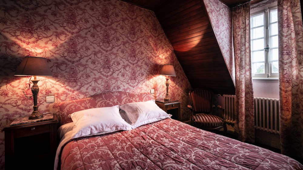 Economy Double Room photo 3