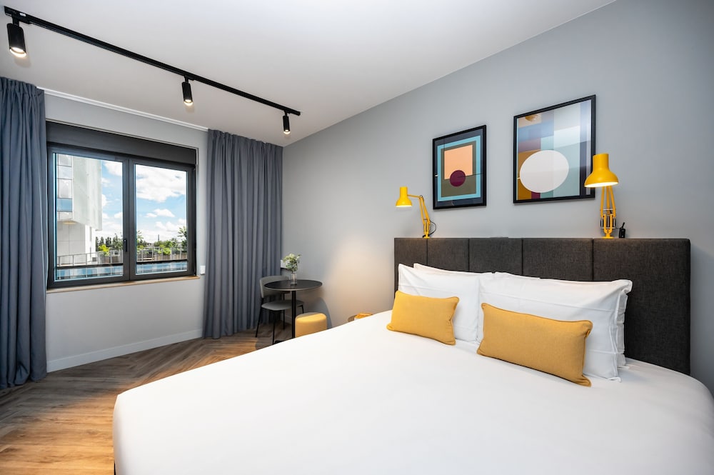 Studio Apartment, Accessible (2 Adults) - Photo 1