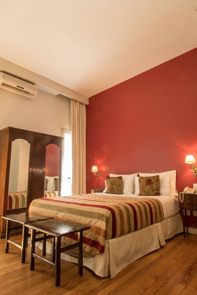 Classic Room