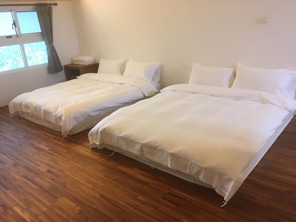 Comfort Quadruple Room, 2 Double Beds, Non Smoking photo 1