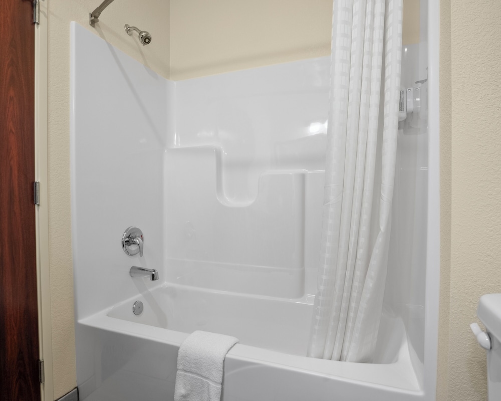 Suite, Non Smoking (Extended Stay, Audible/Visual alert)